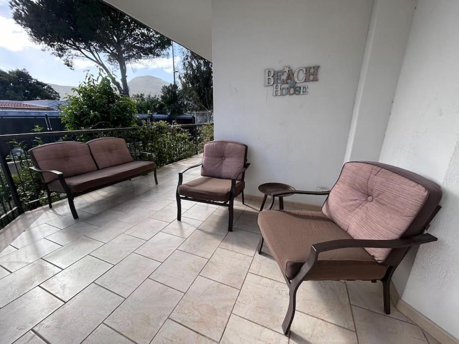 Mia Mondello, 200m To Beach, Private Parking Pousada