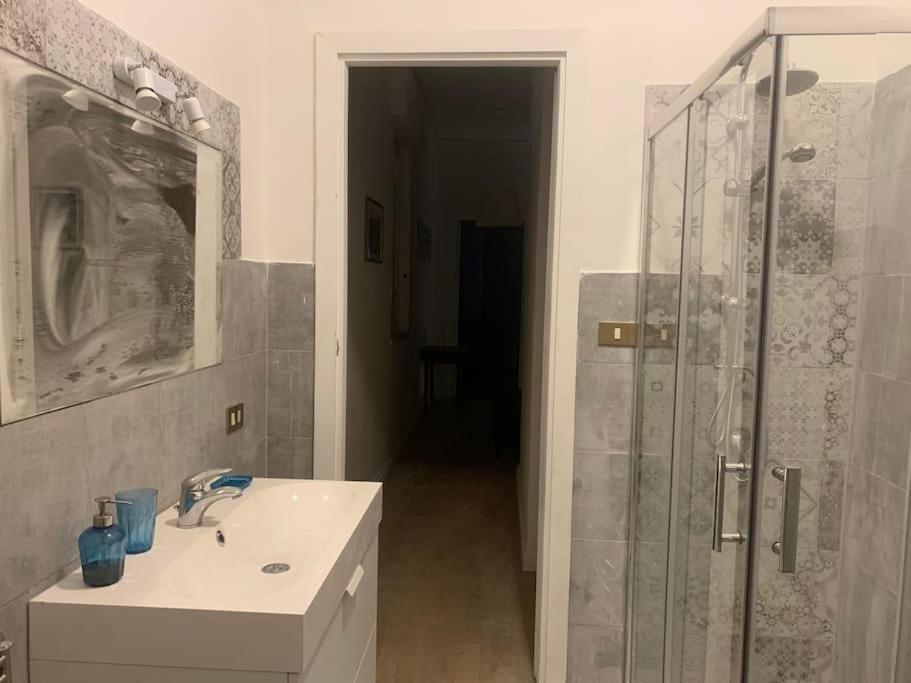 Marea Mondello Villa Palermo