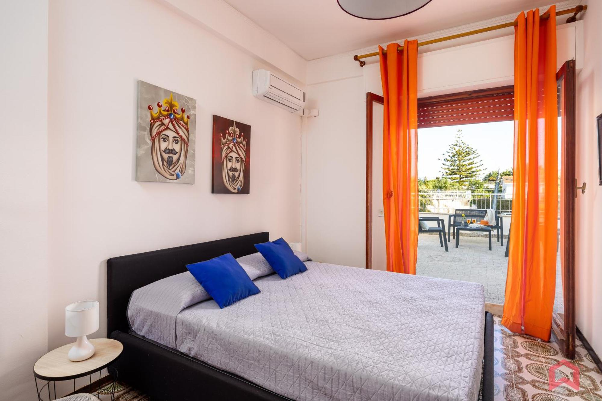 Charming Holiday Few Steps From The Sea Palermo