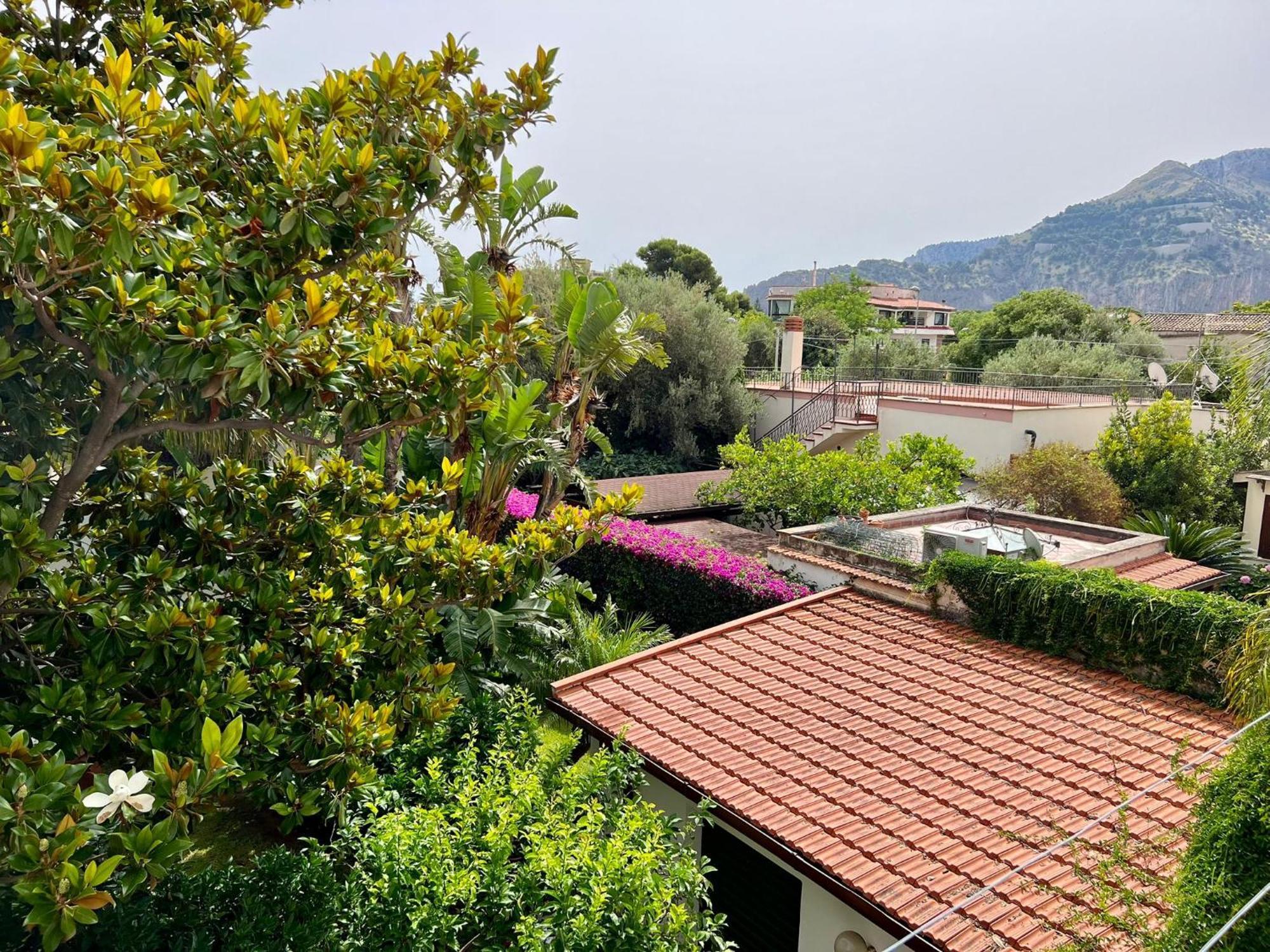 La Casa Di Gisa&laura Apartment