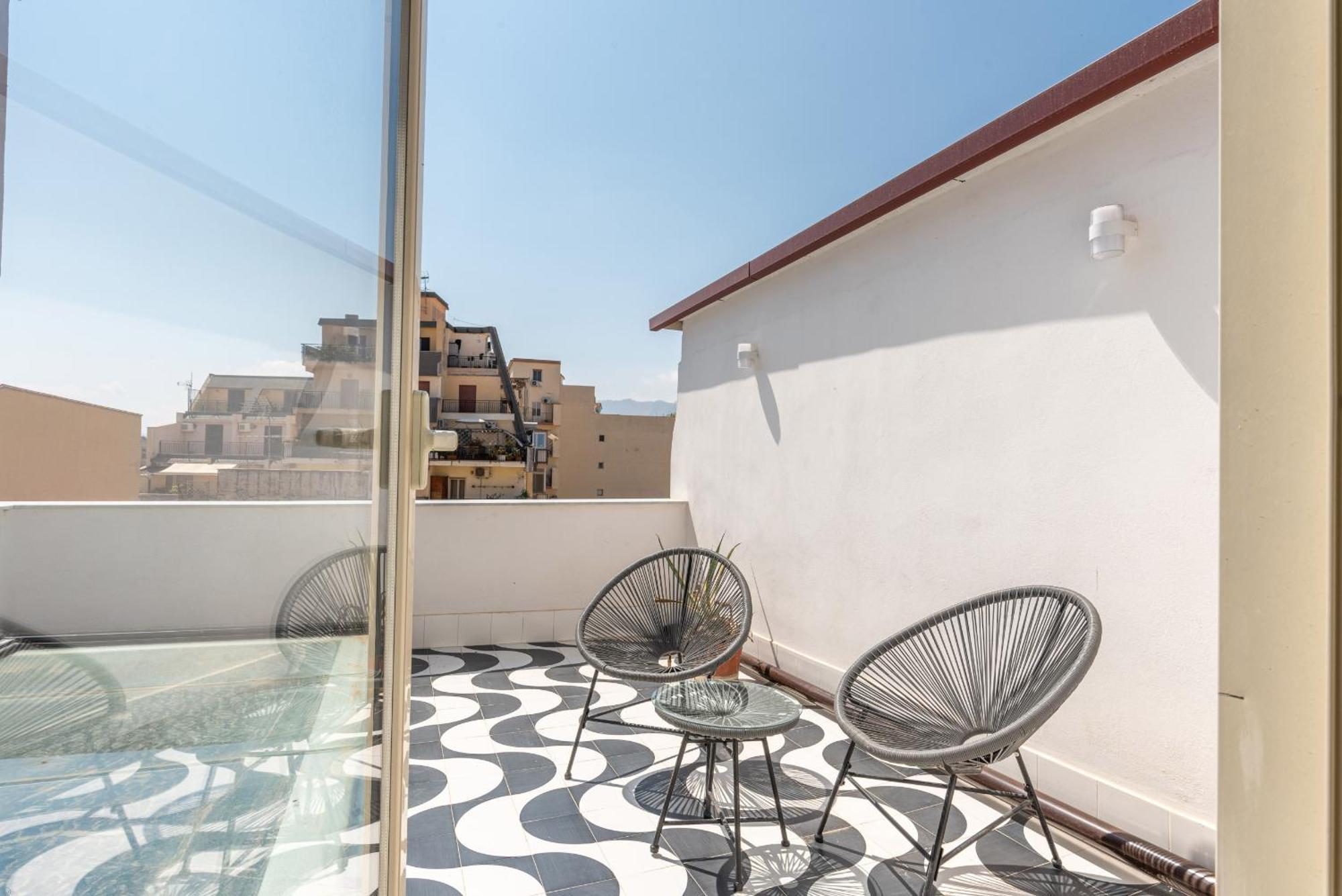 Grey House In Zisa By Wonderful Italy * Palermo
