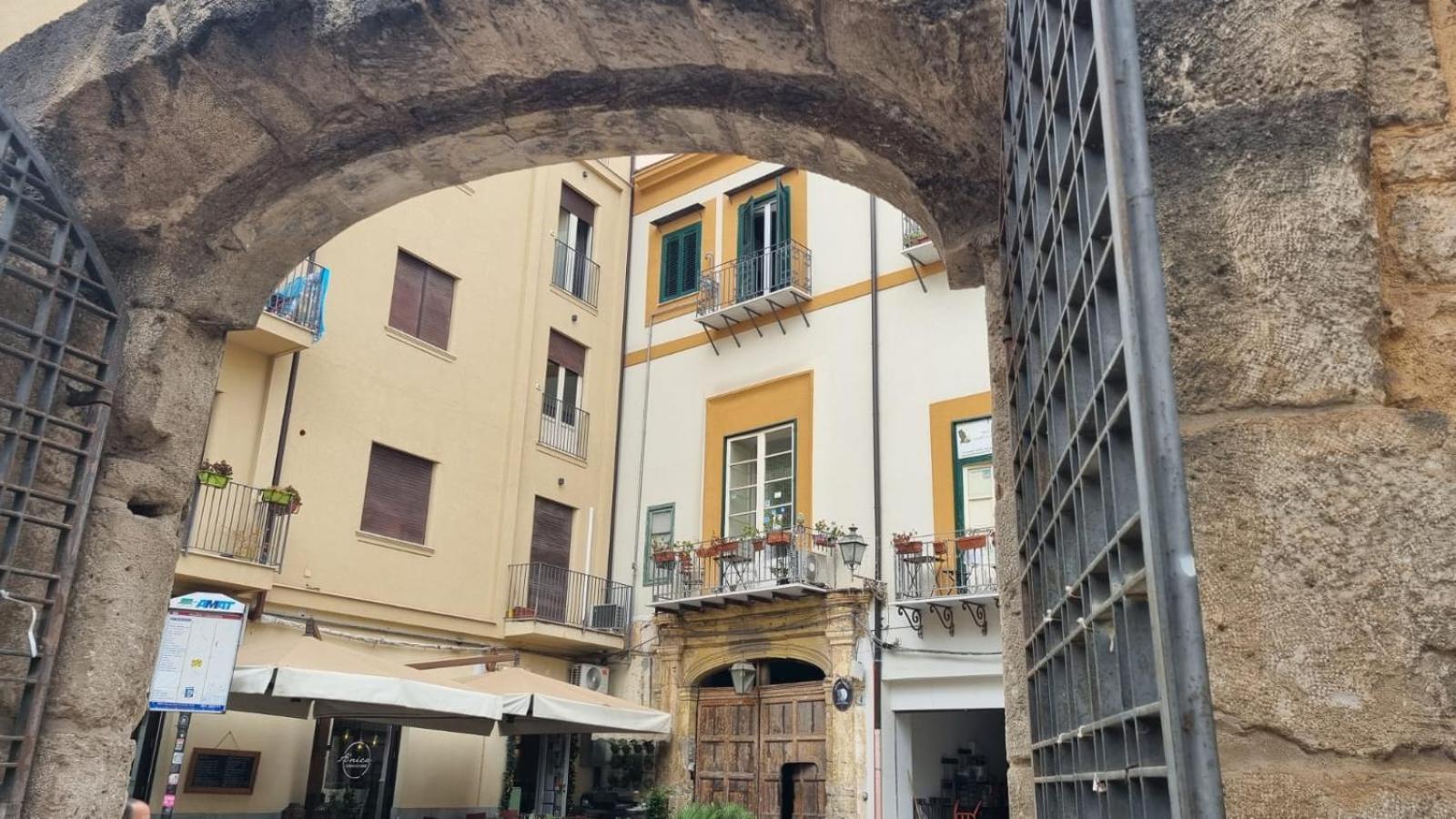 2 Sicilie And In Centro Palermo