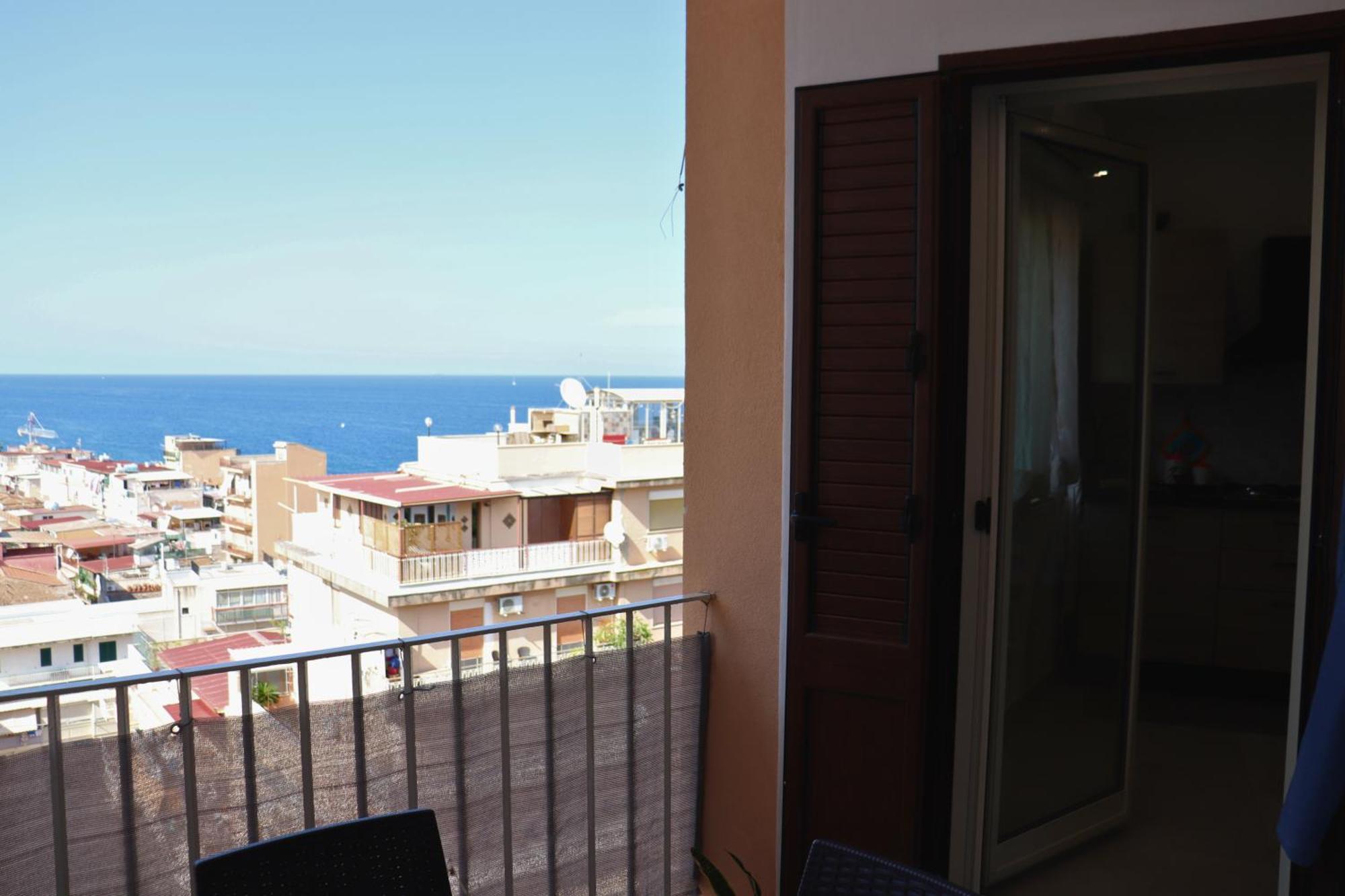 Rineddahouse Panoramico Vista Mare Con Parcheggio Privato * Palermo