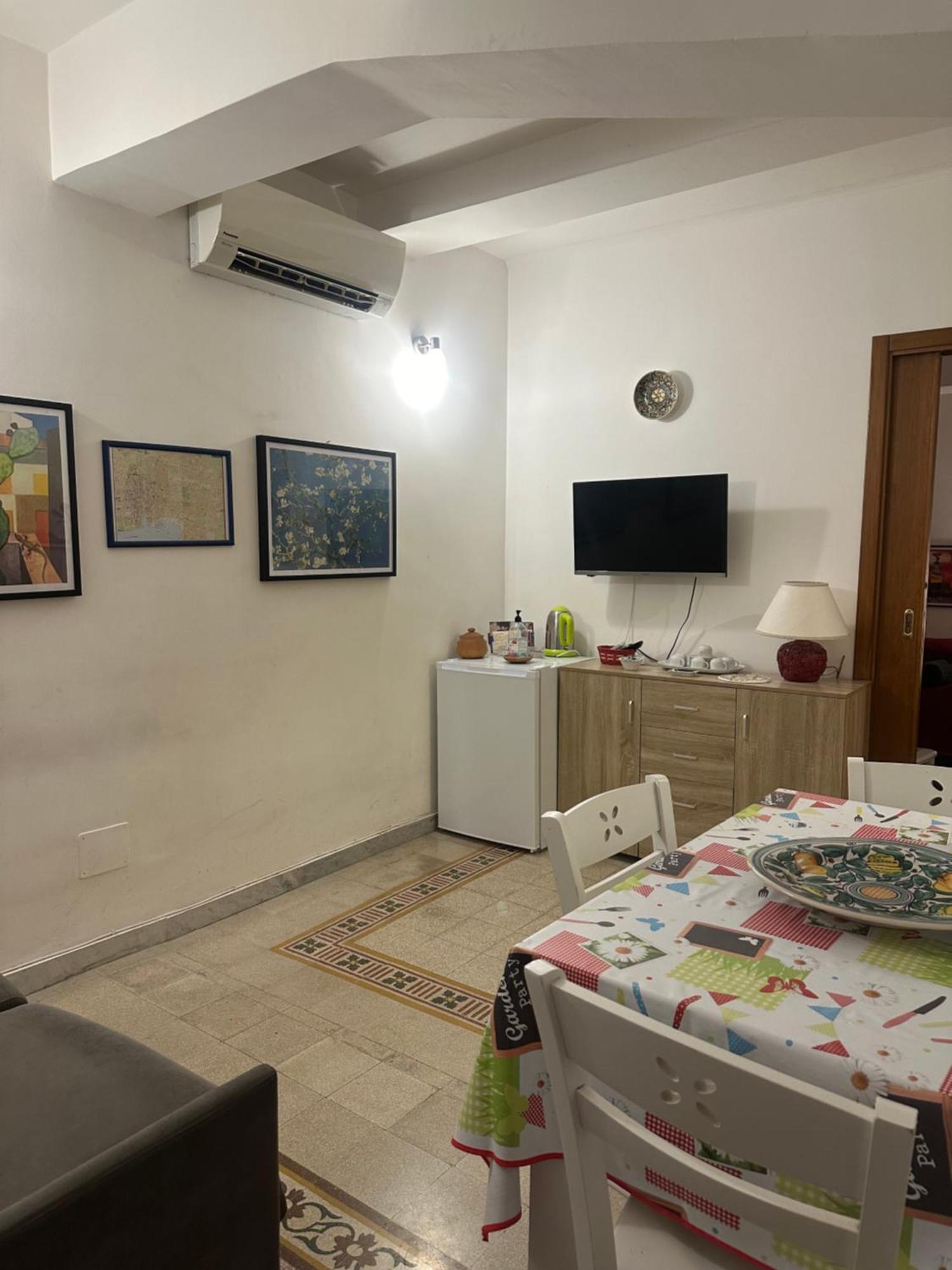 Casa Di Fronte La Cattedrale Apartment *