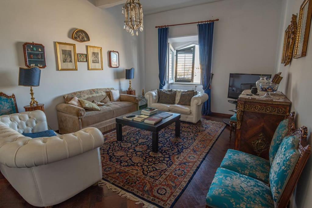 3 Bedrooms Historic Center