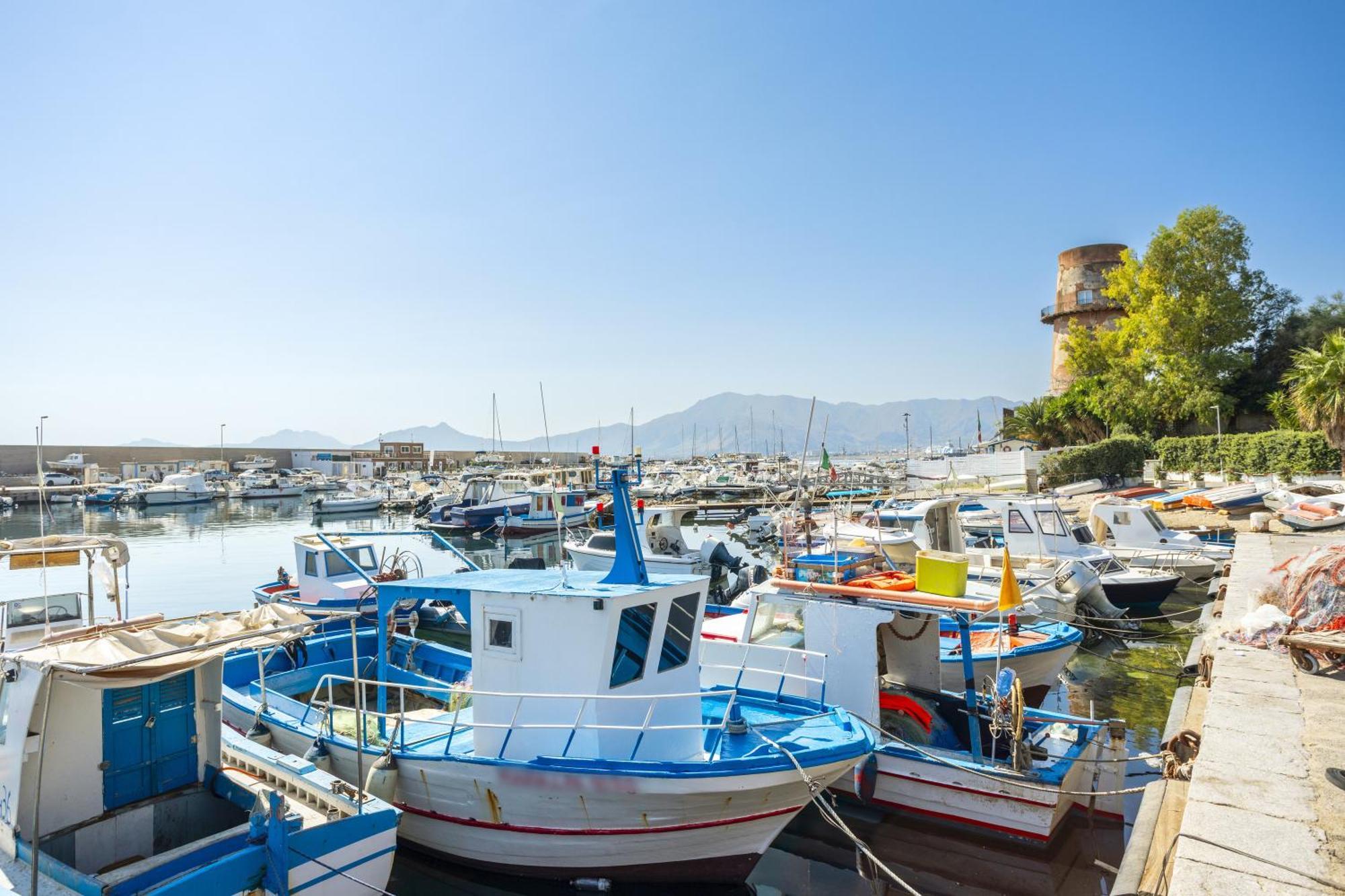 La Barca Sul Mare Arenella Apartment Palermo