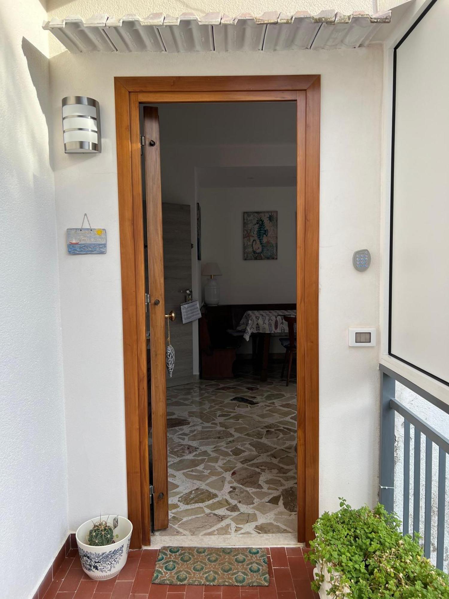 La Casa Di Gisa&laura Apartment