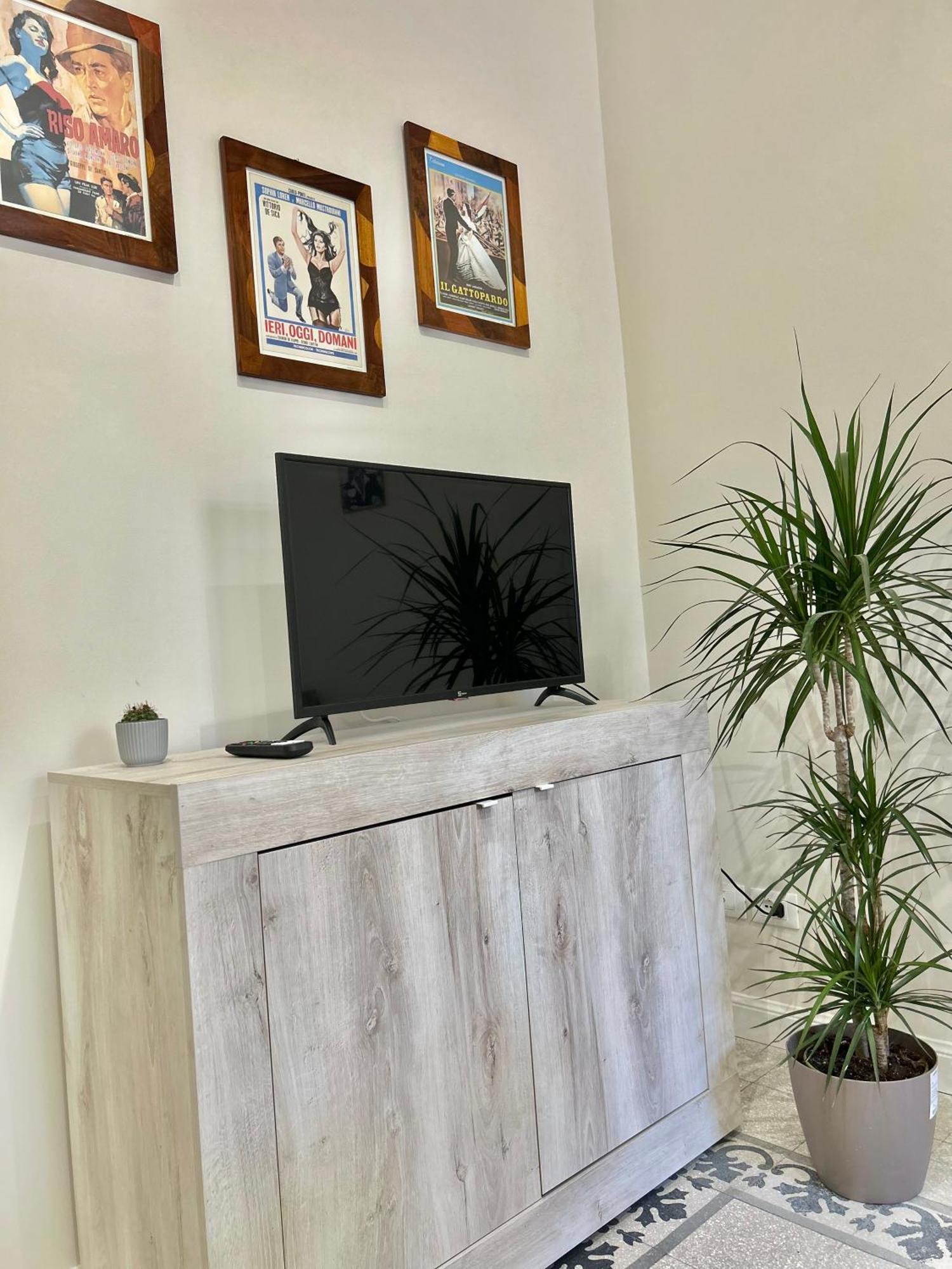 Appartamento Casa Esteru -centro Storico Di Palermo- *
