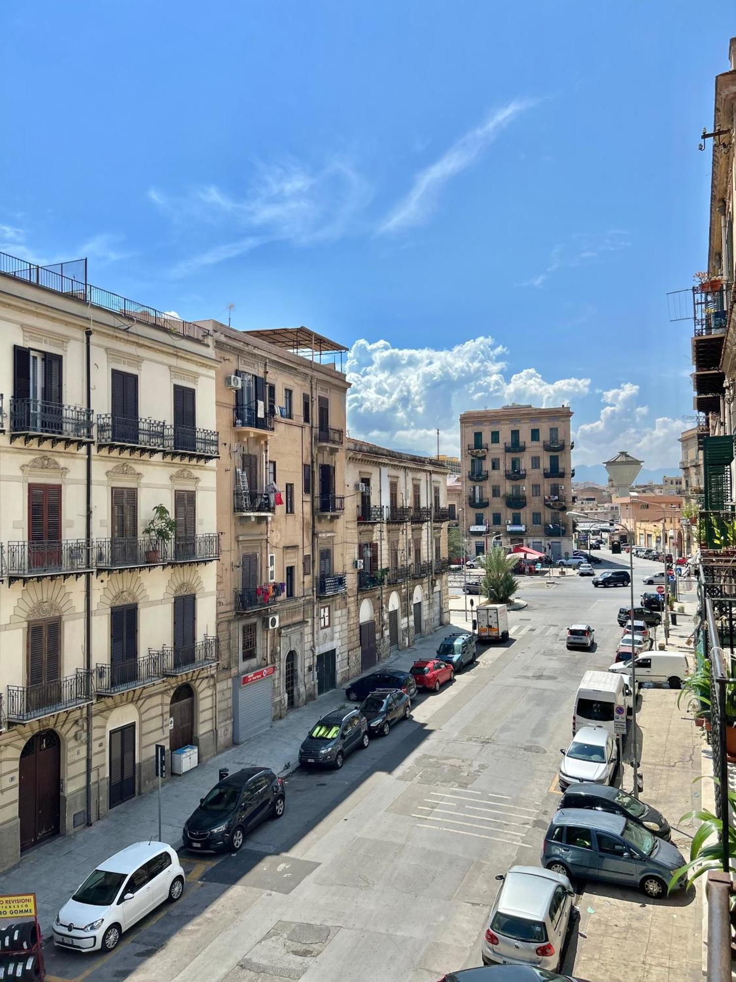 Casa Esteru -centro Storico Di Palermo- Appartamento Palermo