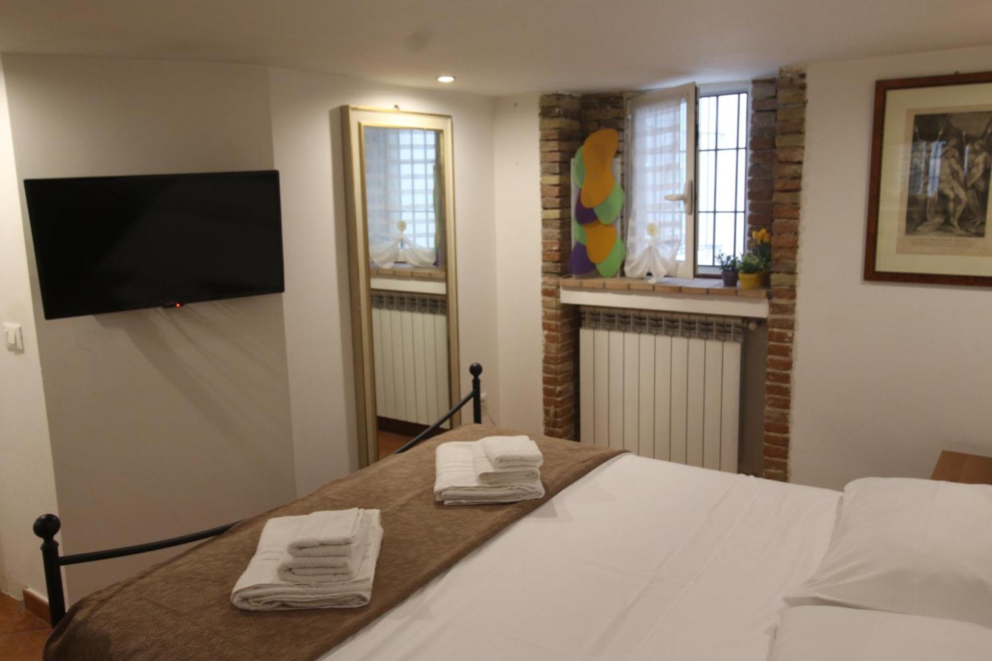 Vicolo 43 Apartment *