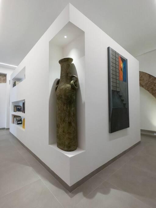 Apartment Genius Loci *