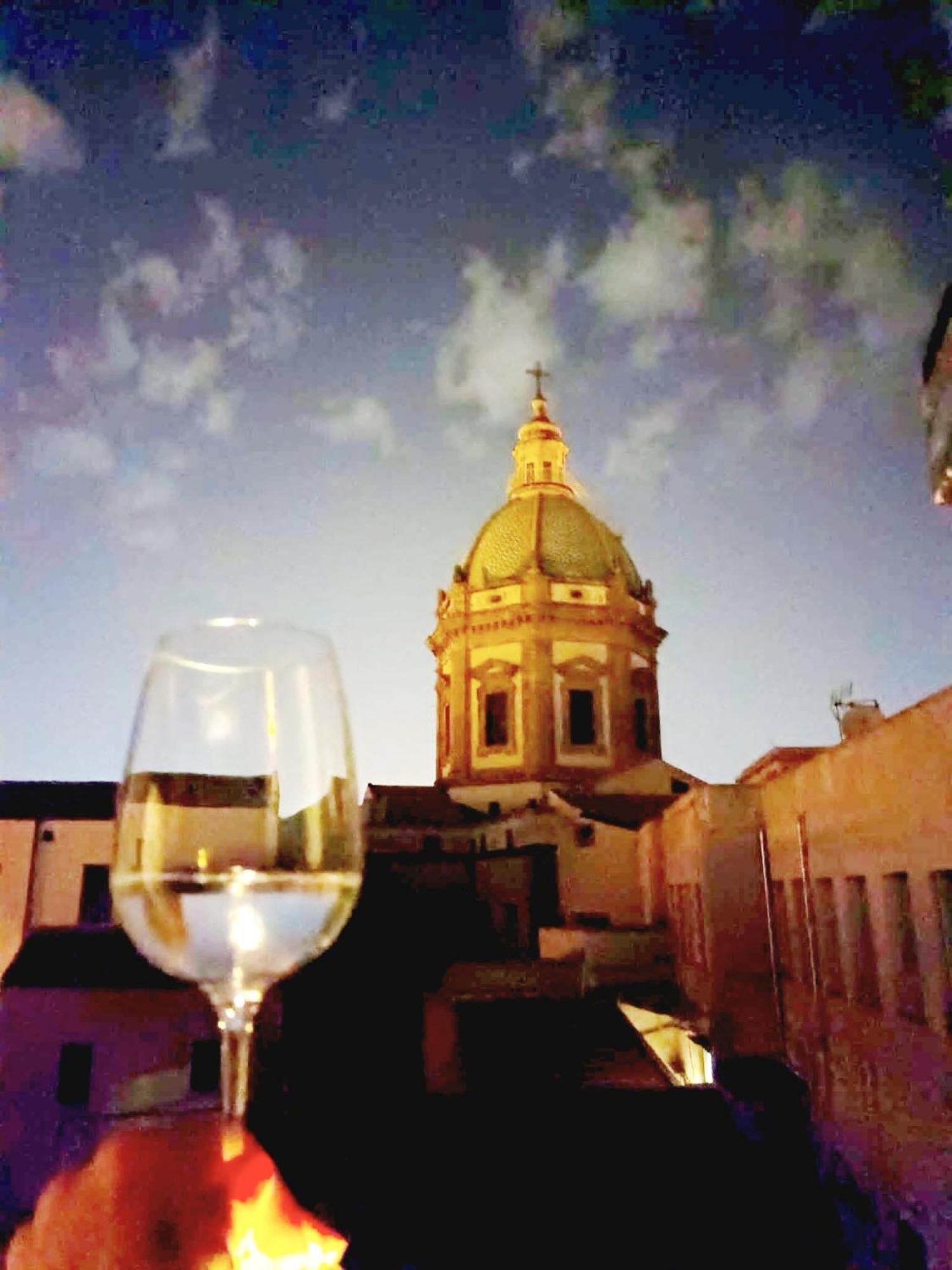 La Terrazza Di *