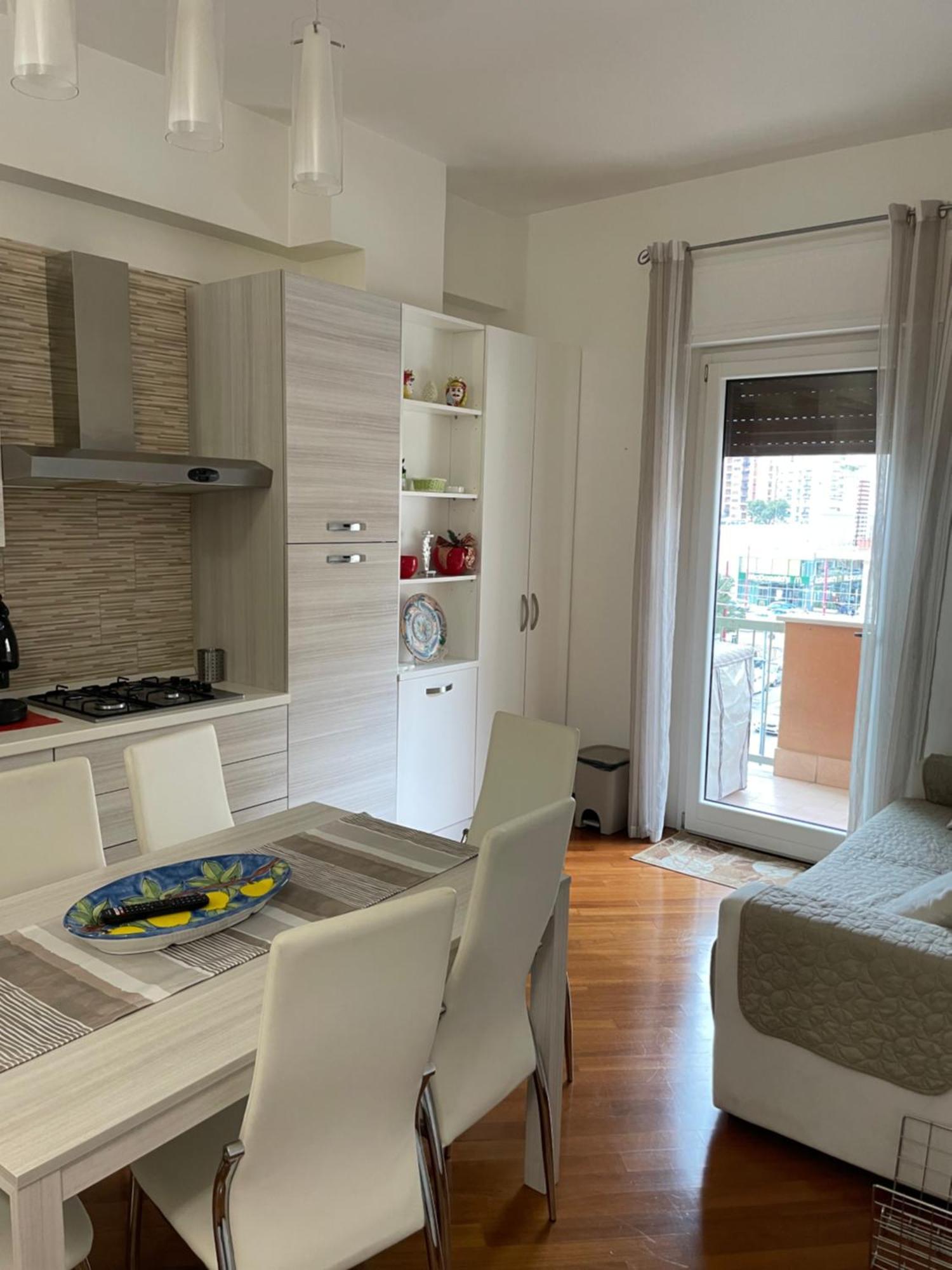 Max's Apartment Palermo