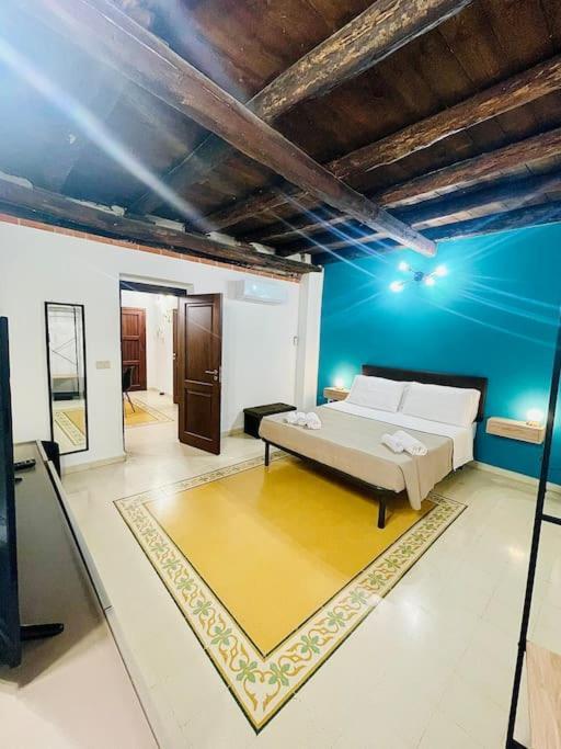 Biscottari's Apartment *