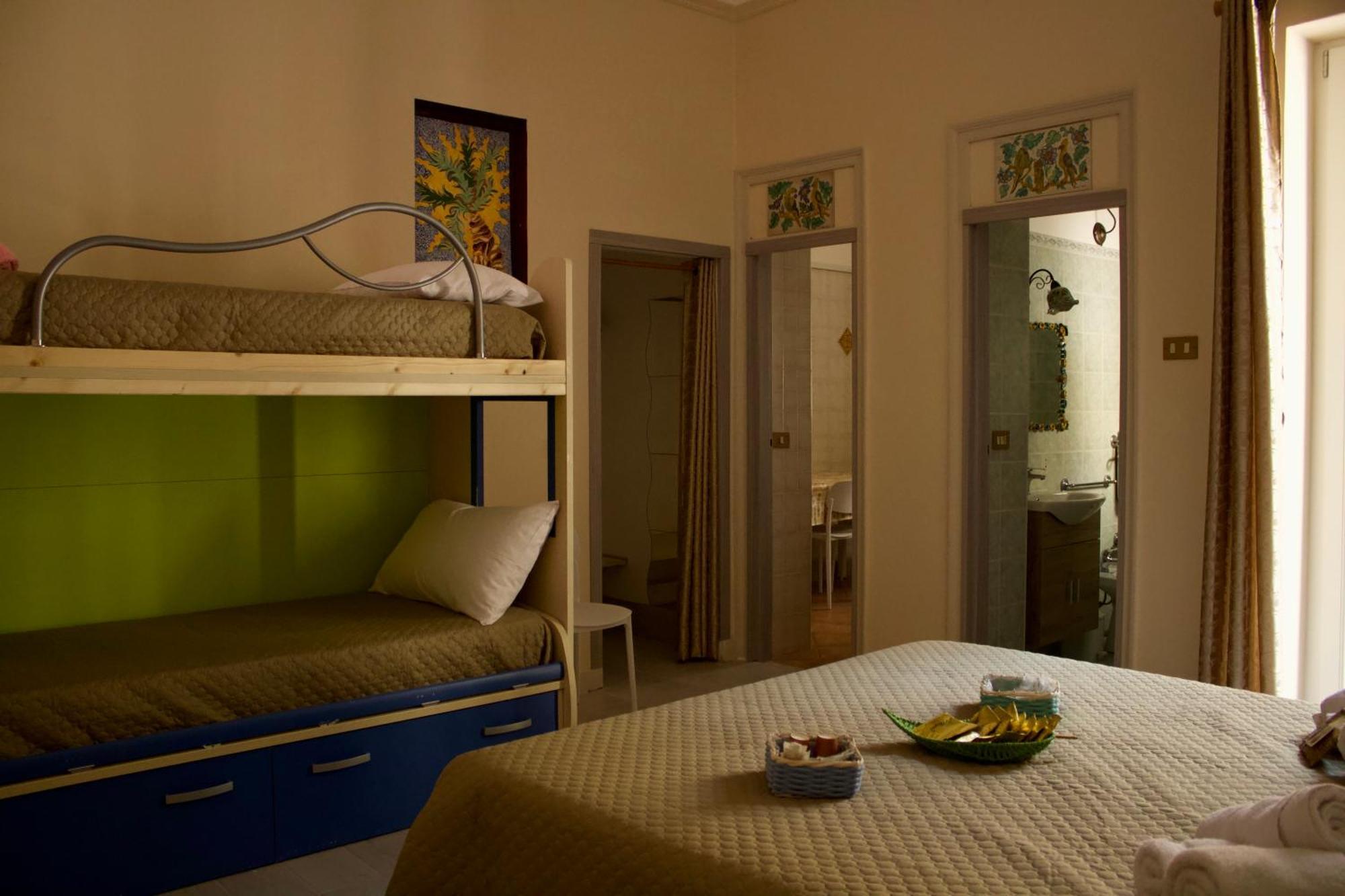 Guest house Isola Dei Tesori -