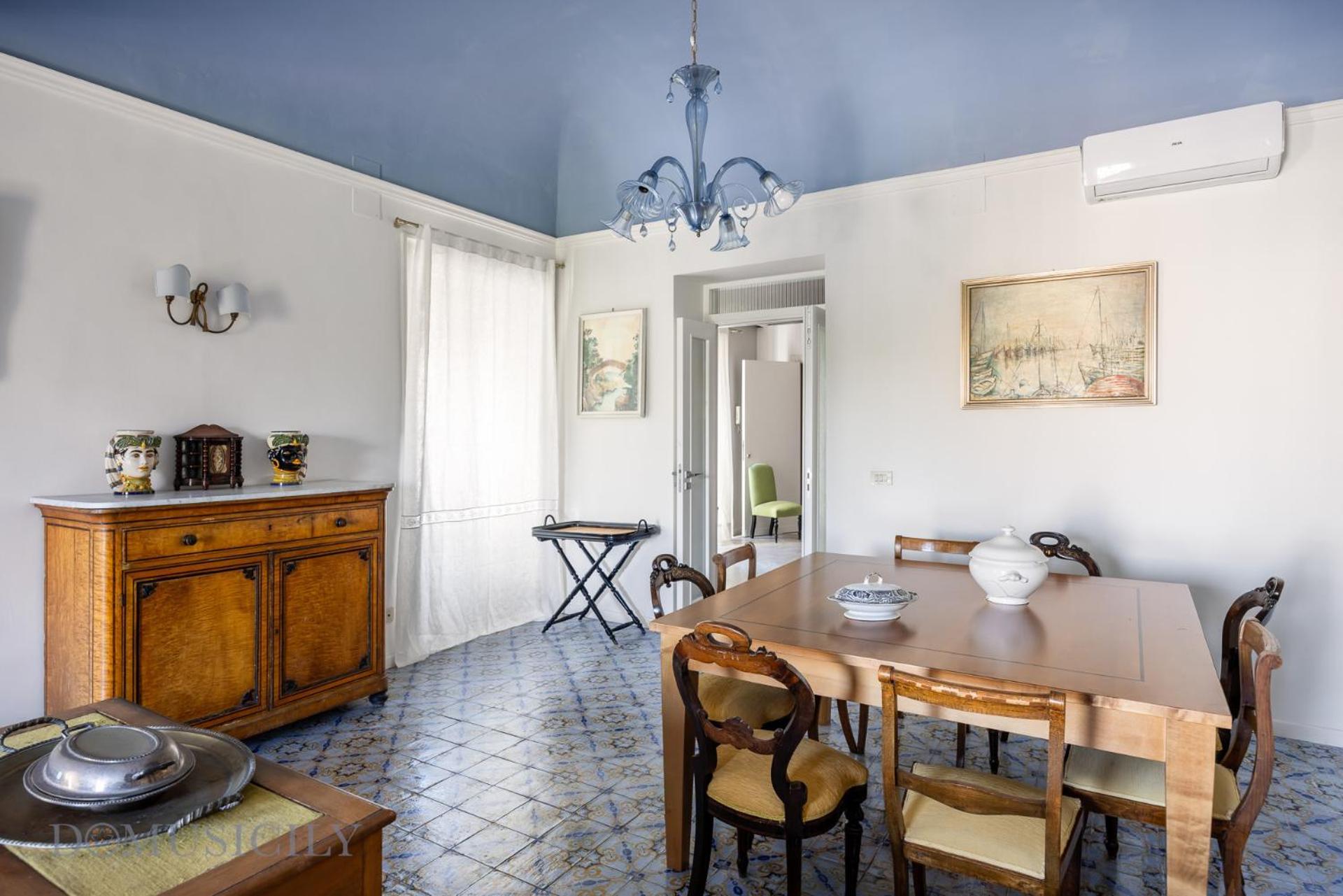 Palazzo Fatta By Domusicily Apartment *