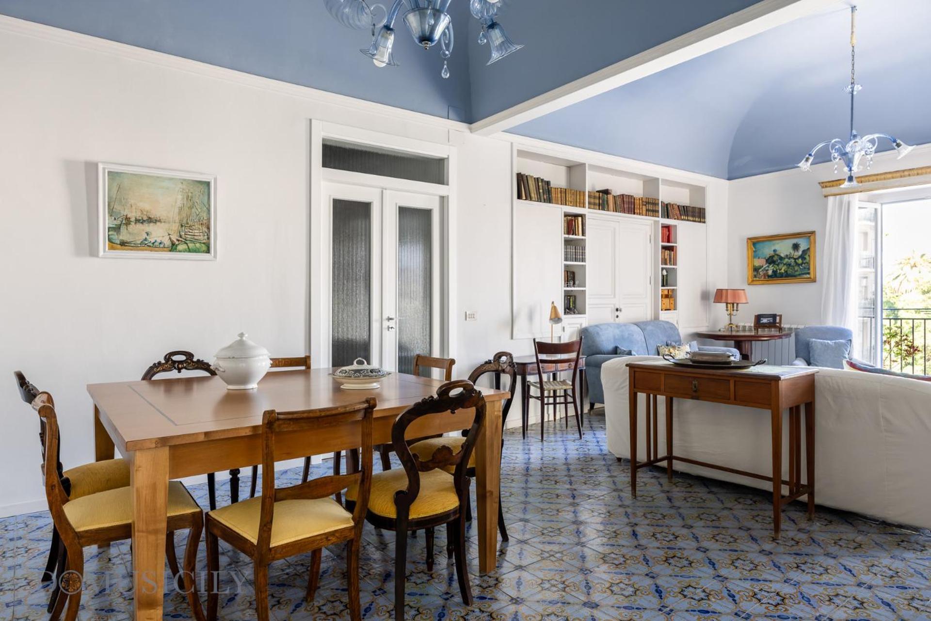 Palazzo Fatta By Domusicily *