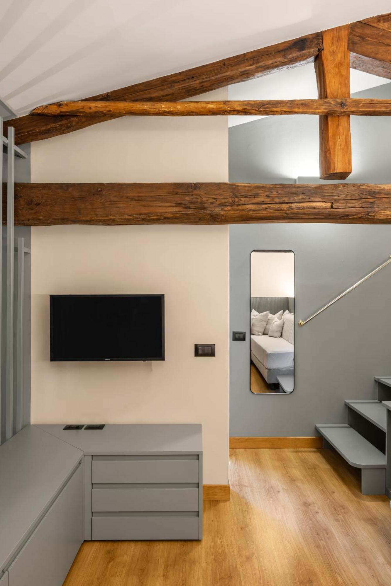 Cathedral Room&loft Ferienhaus