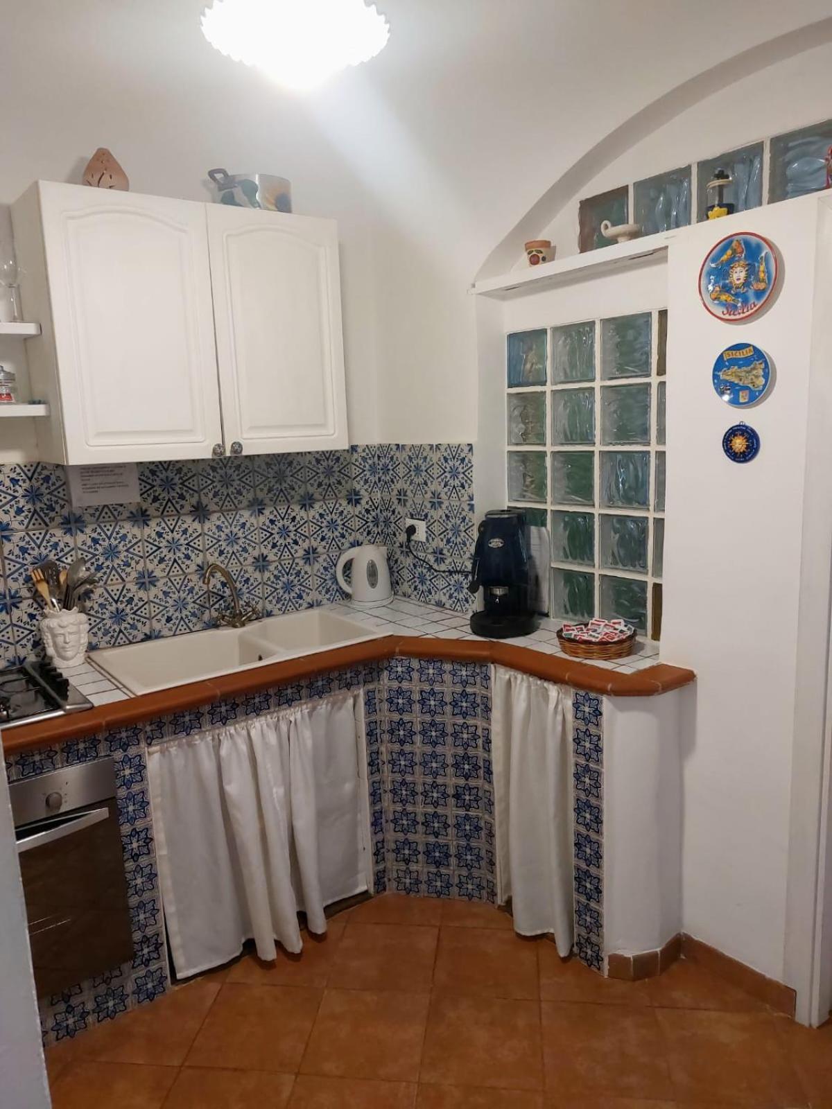 Apartment Casa Del Parlamento Palermo