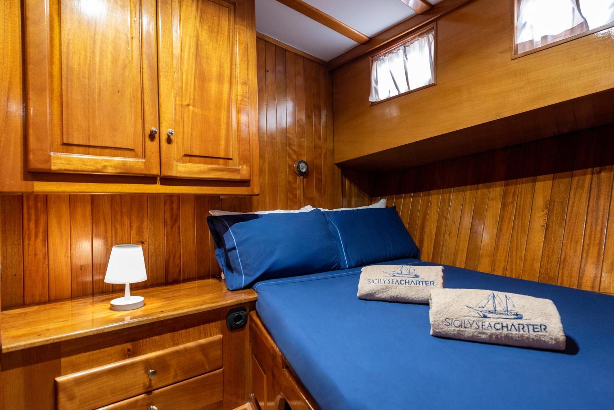 Sicily Sea Charter Caicco Hande Capo Galera 2* Palermo