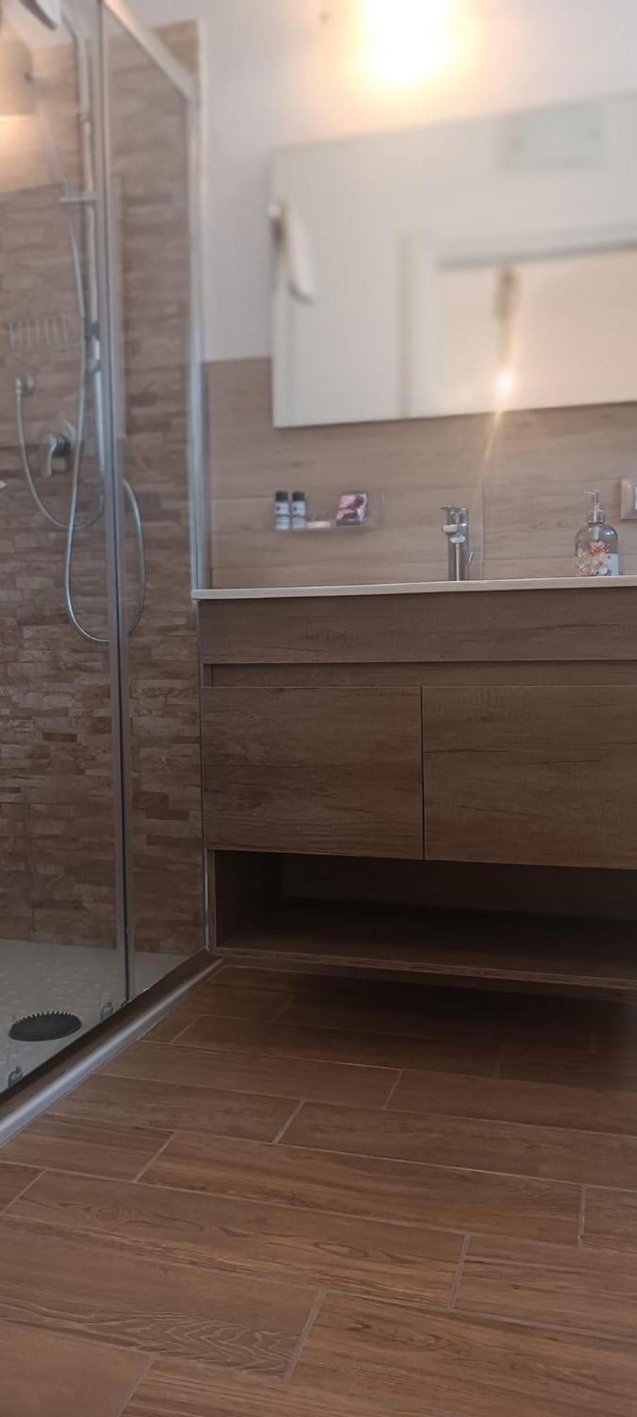 Metro 171 Loft Apartment *