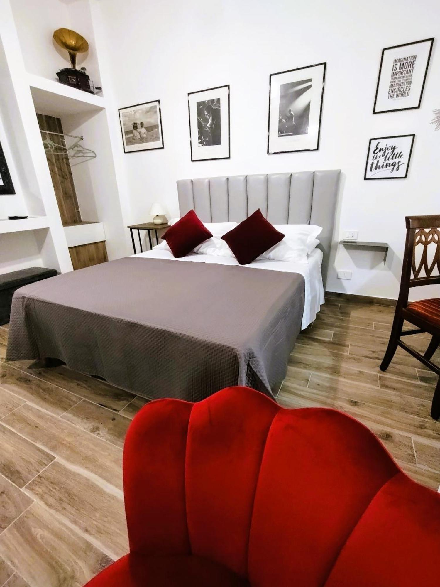 Domus Vetriera Apartment