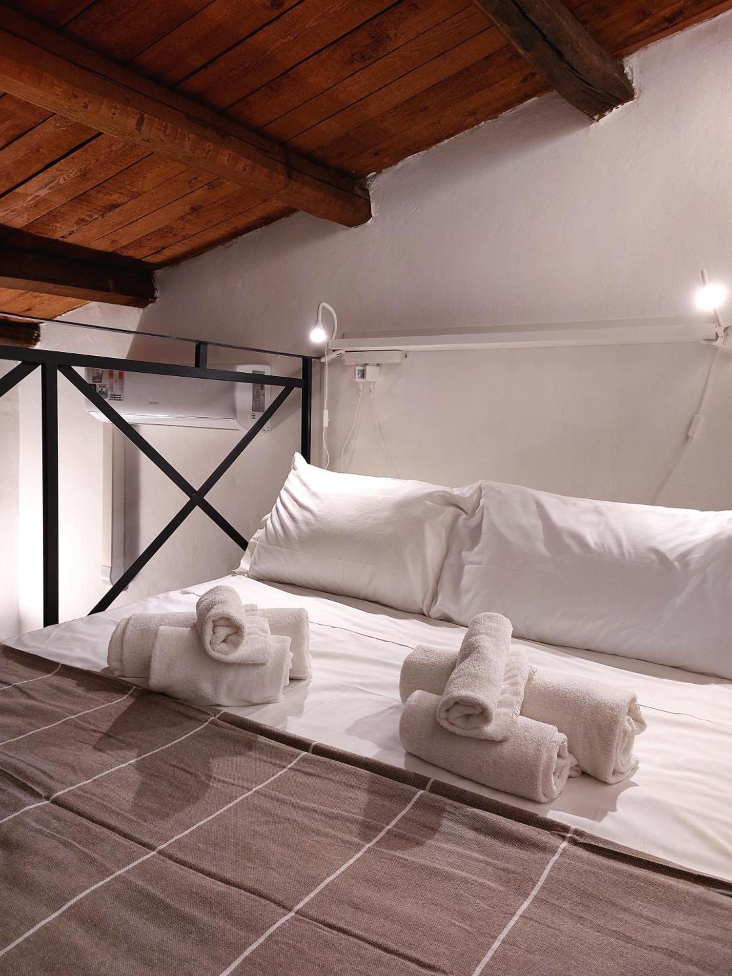 Casa Ferula - Cortile Kemonia