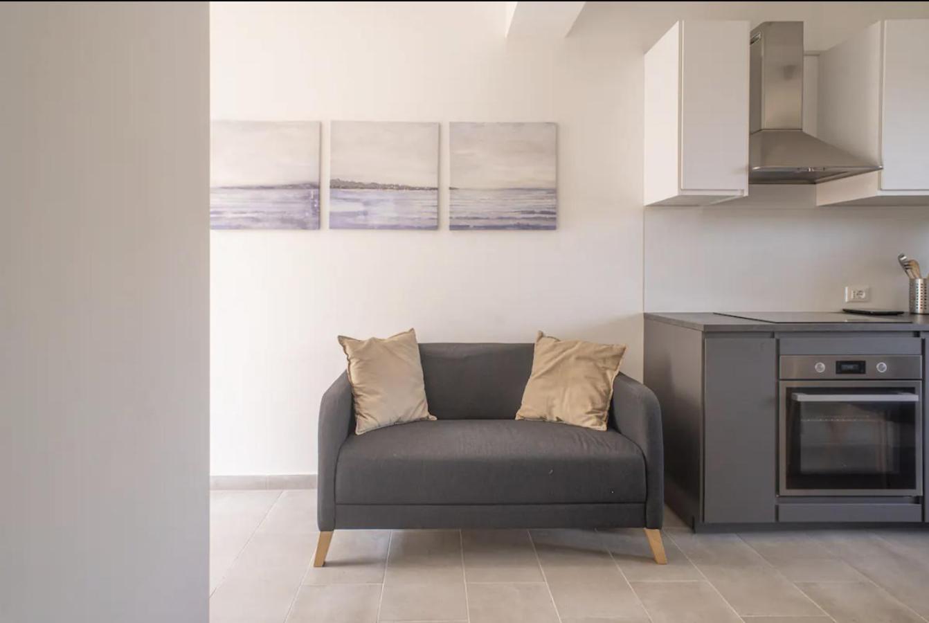 Eli's Mondello Free Private Parking Ac And Wifi Apartment