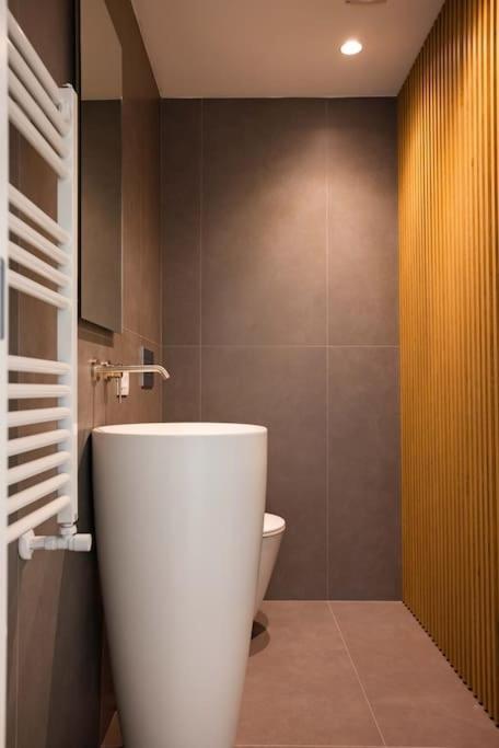 Luxury Jacuzzi Nettuno Apartment Palermo