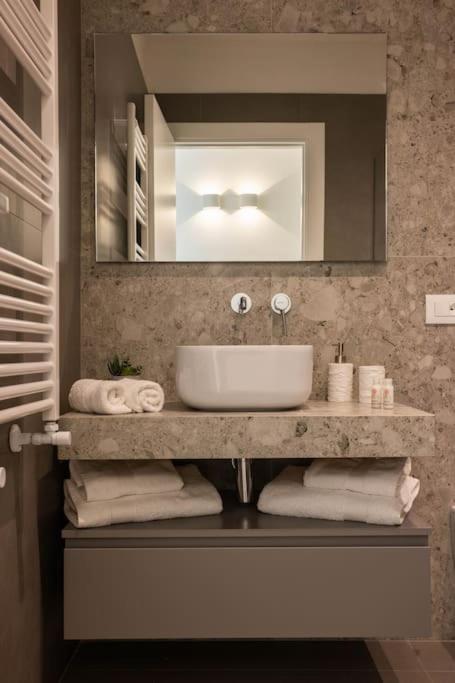 Apartment Luxury Jacuzzi Nettuno