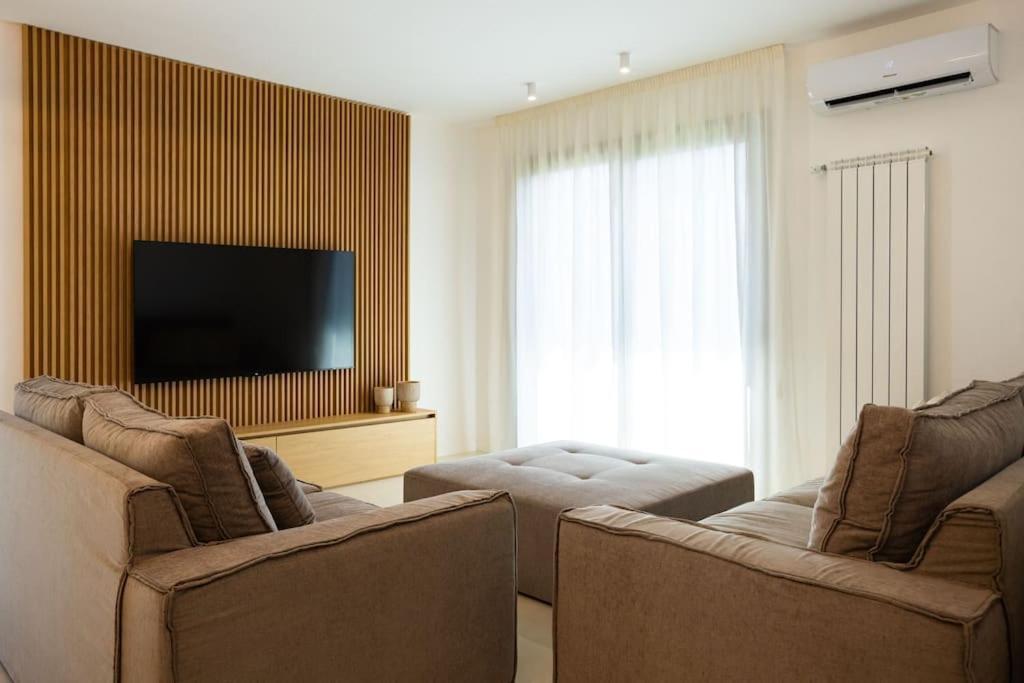 Luxury Jacuzzi Nettuno Apartment Palermo