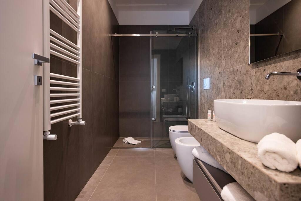 Luxury Jacuzzi Nettuno Apartment *