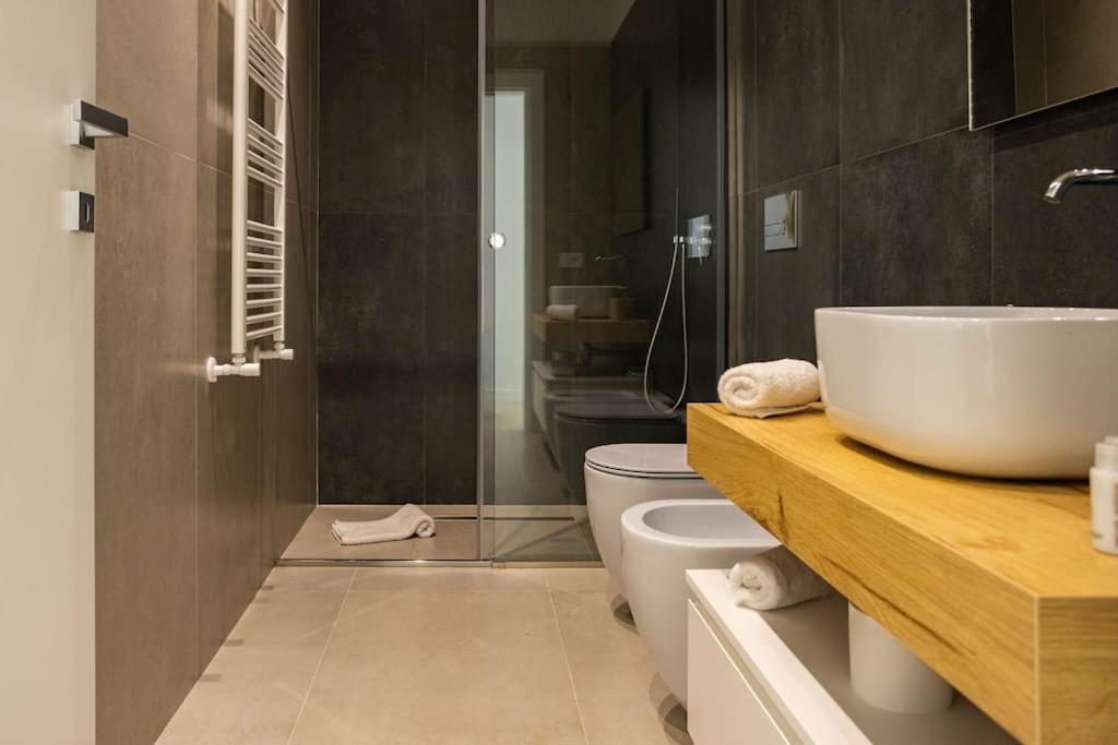 Apartment Luxury Jacuzzi Atena