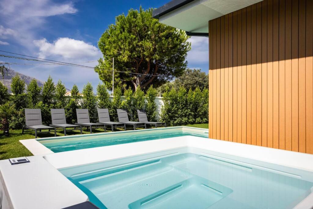 Luxury Jacuzzi Atena Apartment Palermo