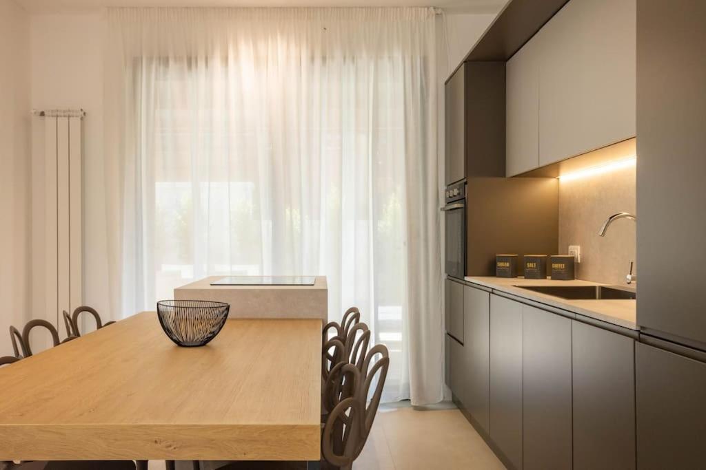 Luxury Artemis Mondello Apartment Palermo