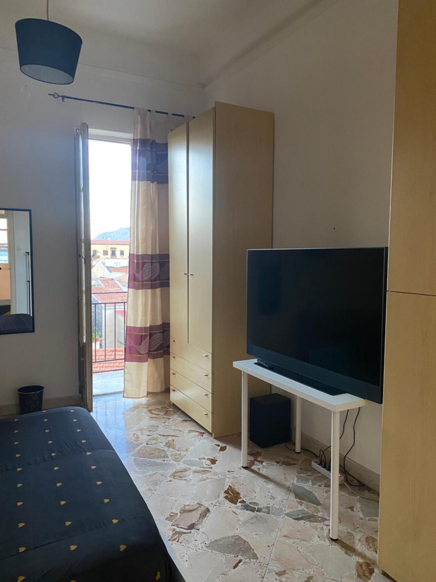 Fifthy House Apartment Palermo