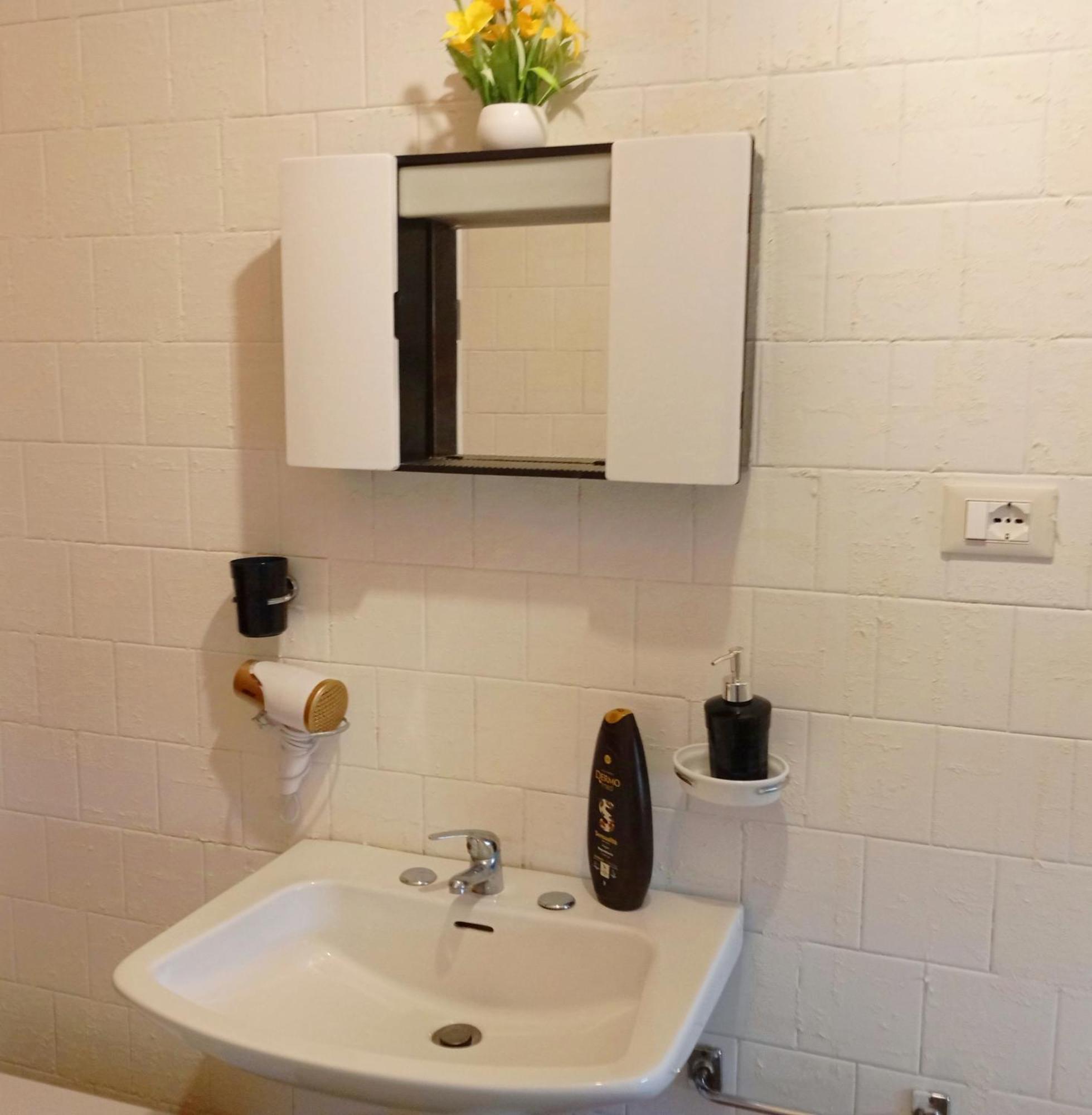 Apartment Di Nick Station *