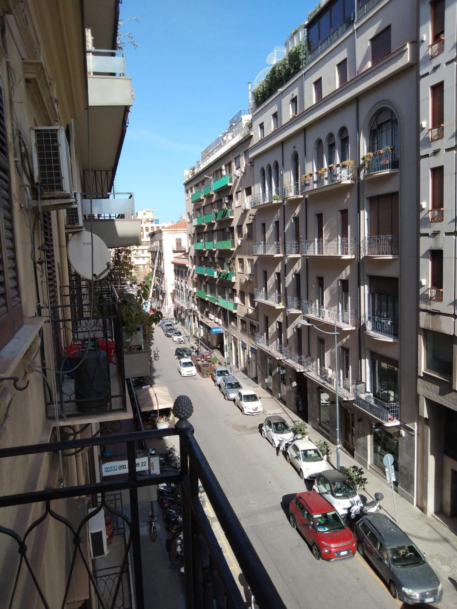 A Casa Di Elvira * Palermo