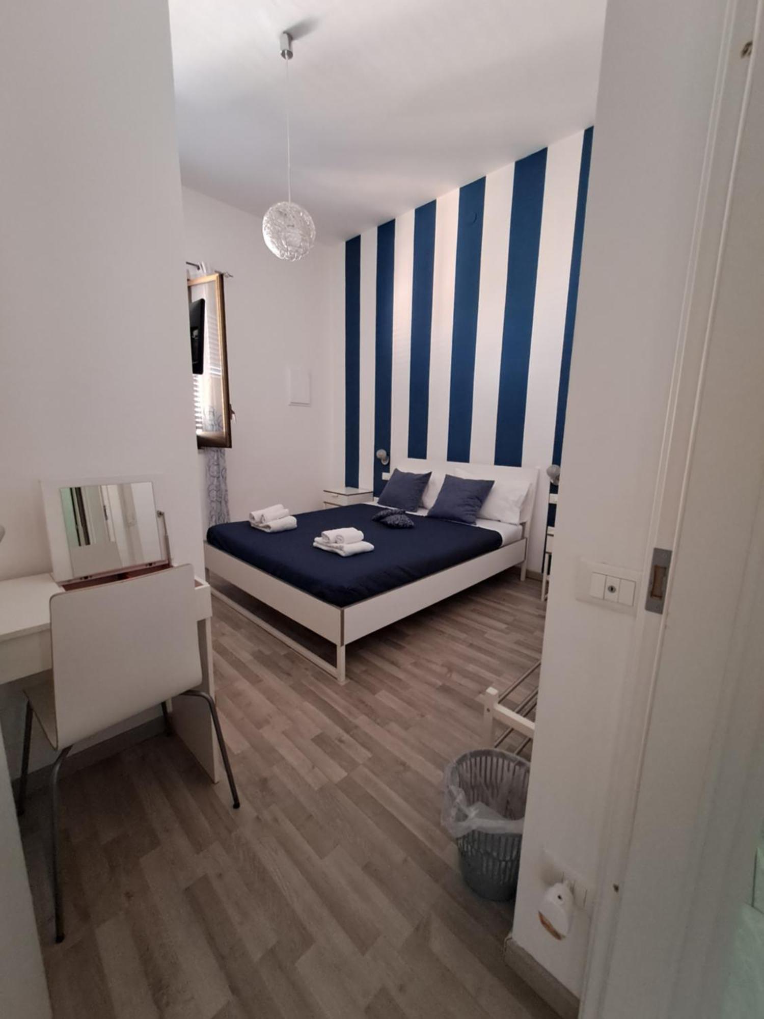 Bedroom La Stazione Bed & Breakfast *