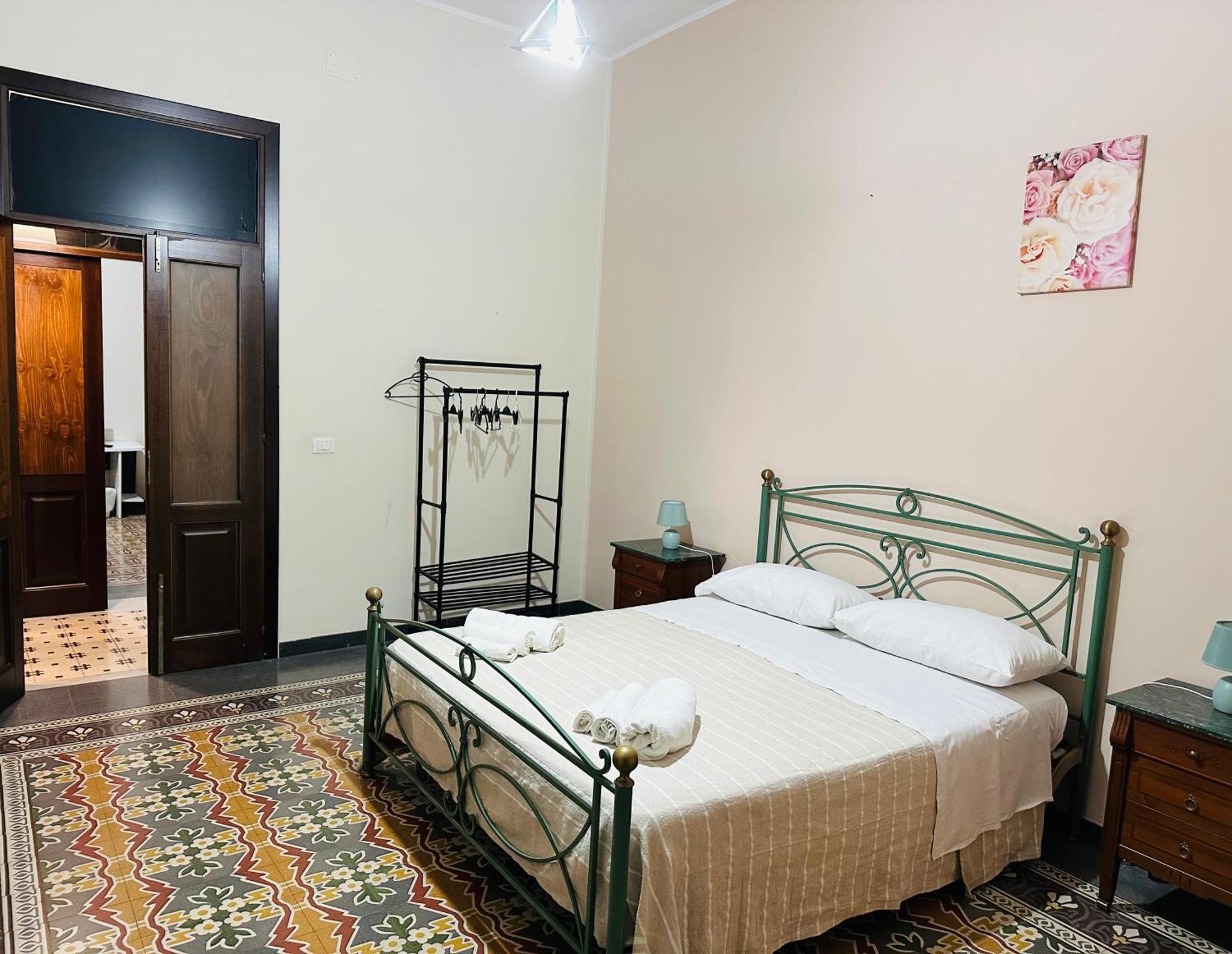 Guest house Maya Palace Real Centre Close To Cathedral