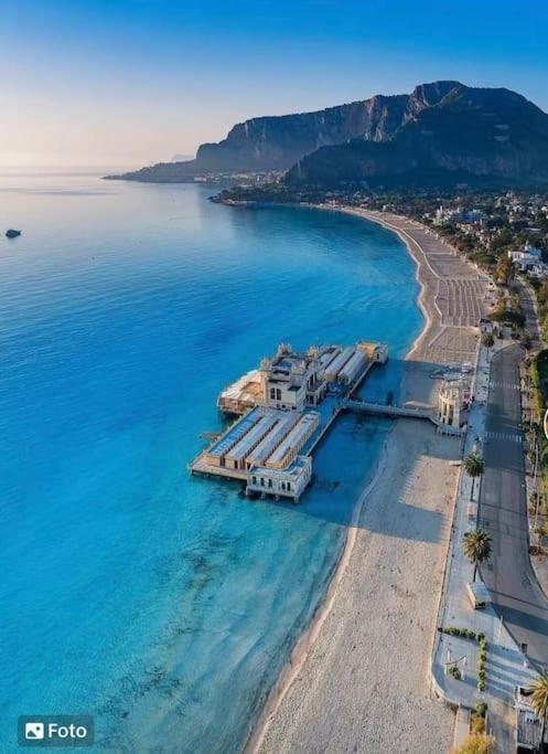 Apartment Athena Mondello *