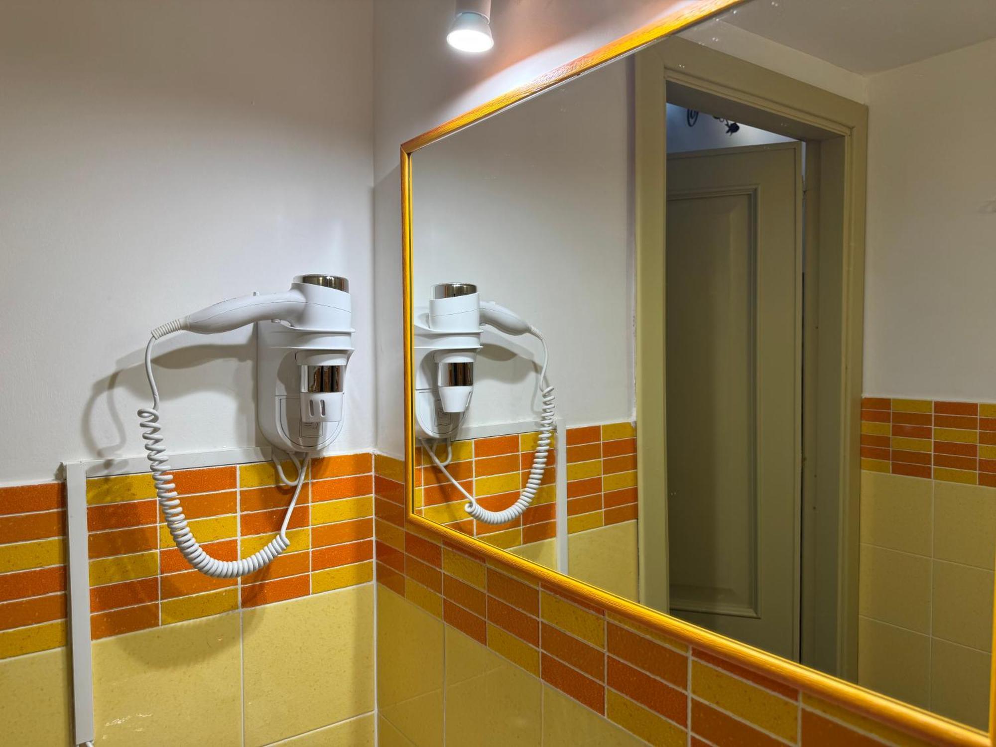 Orange Lemon Center Apartment Palermo