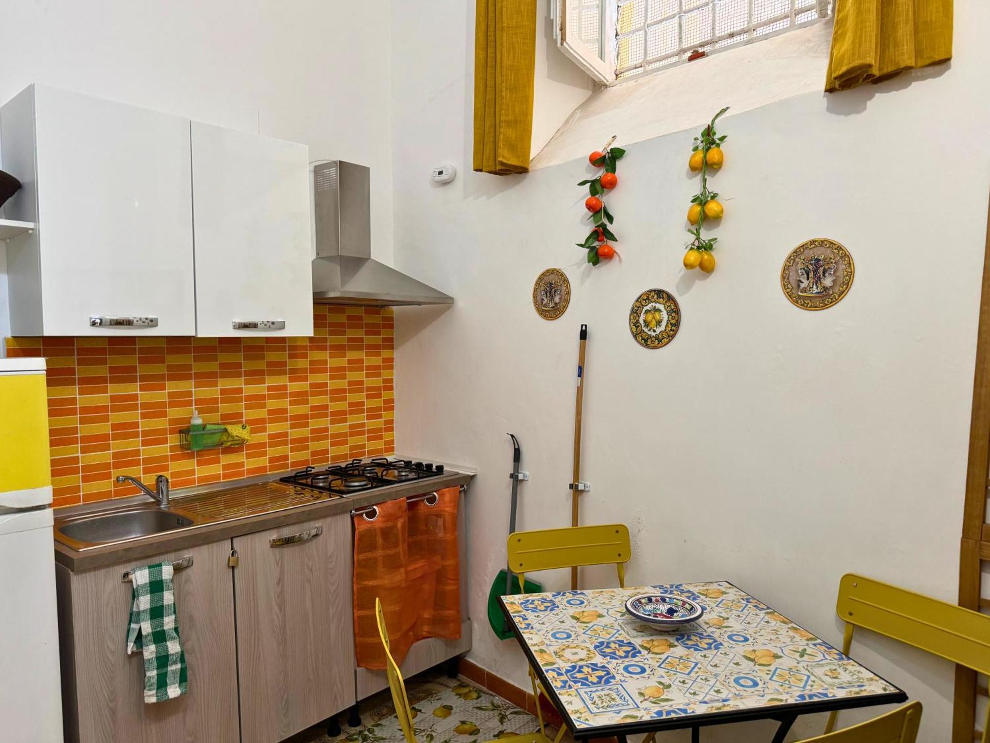 Orange Lemon Center Palermo