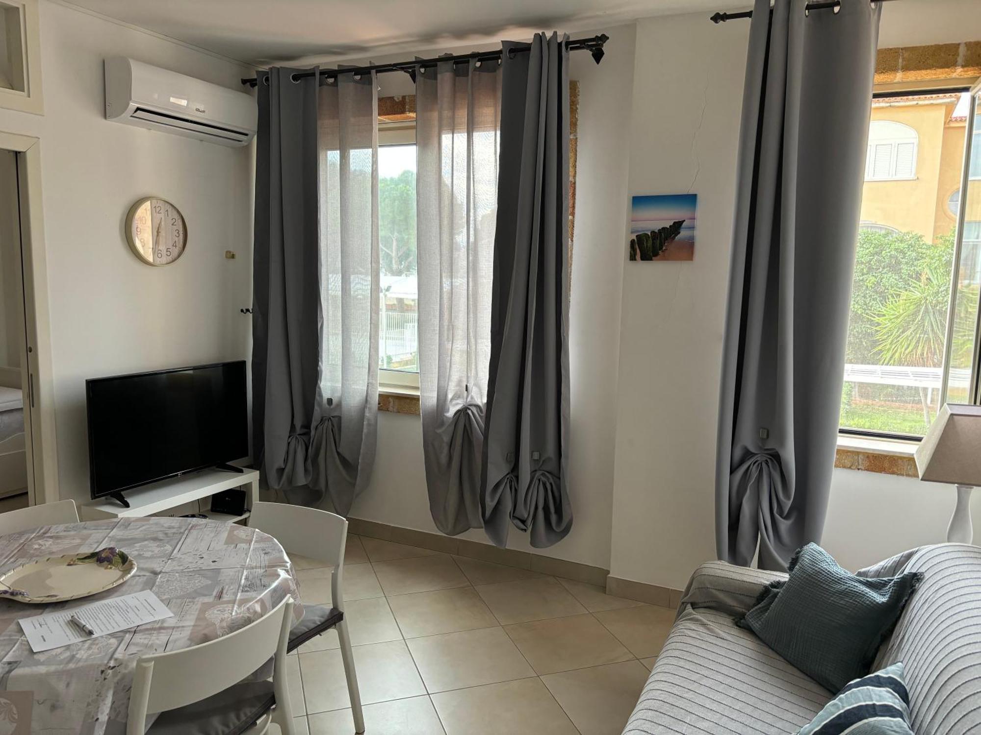 Athena Mondello Apartment