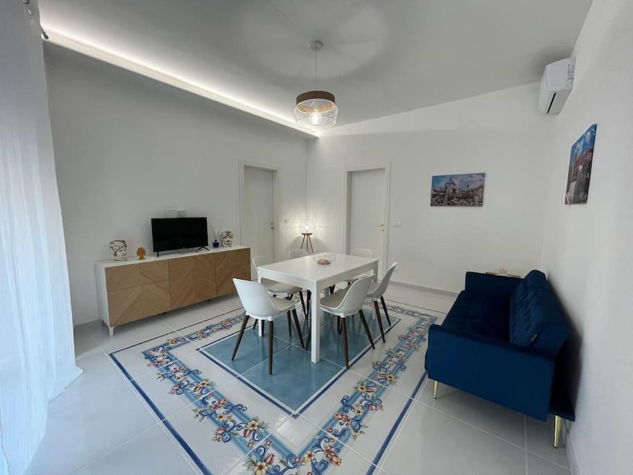 Dimora Dei Cartari Apartment *