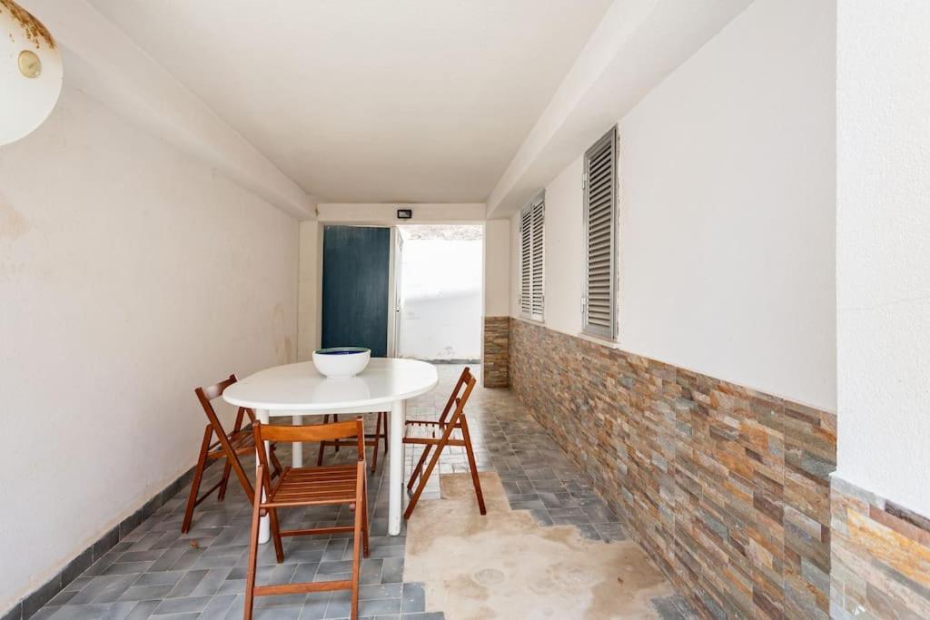 Bright In Mondello 350 M To The Apartment