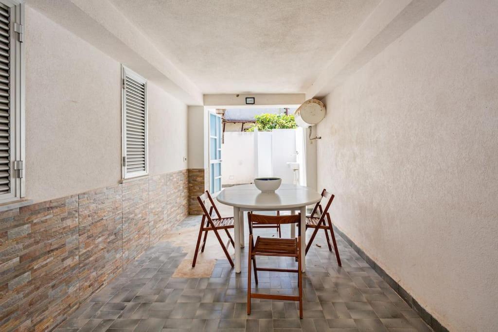 Apartment Bright In Mondello 350 M To The