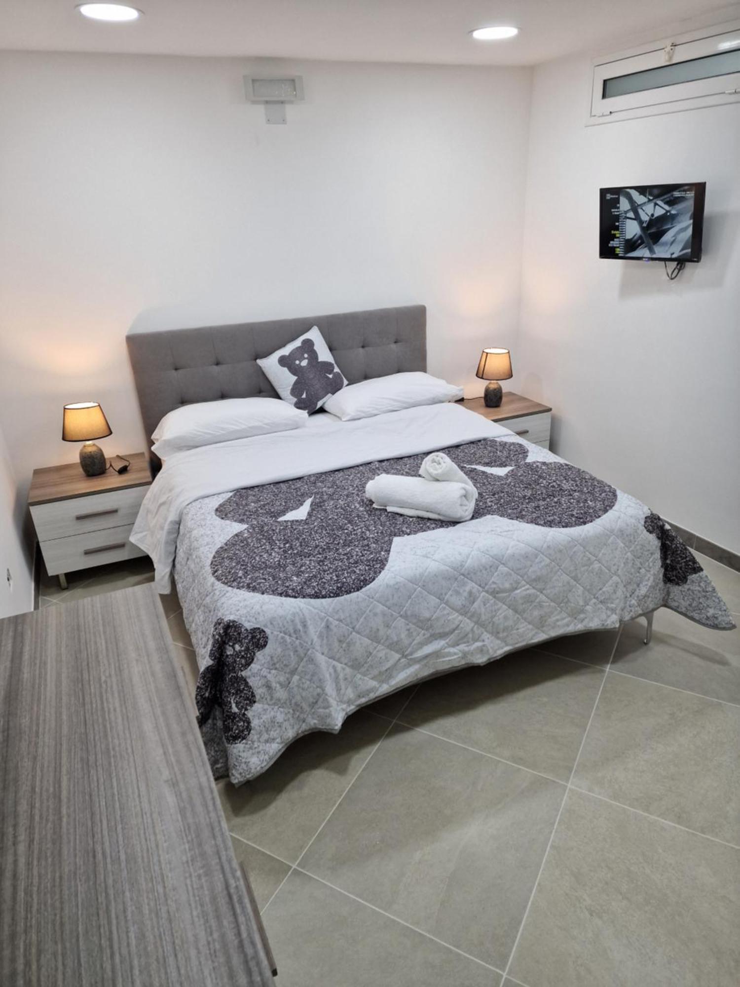 Rosselli House 5 Apartment *