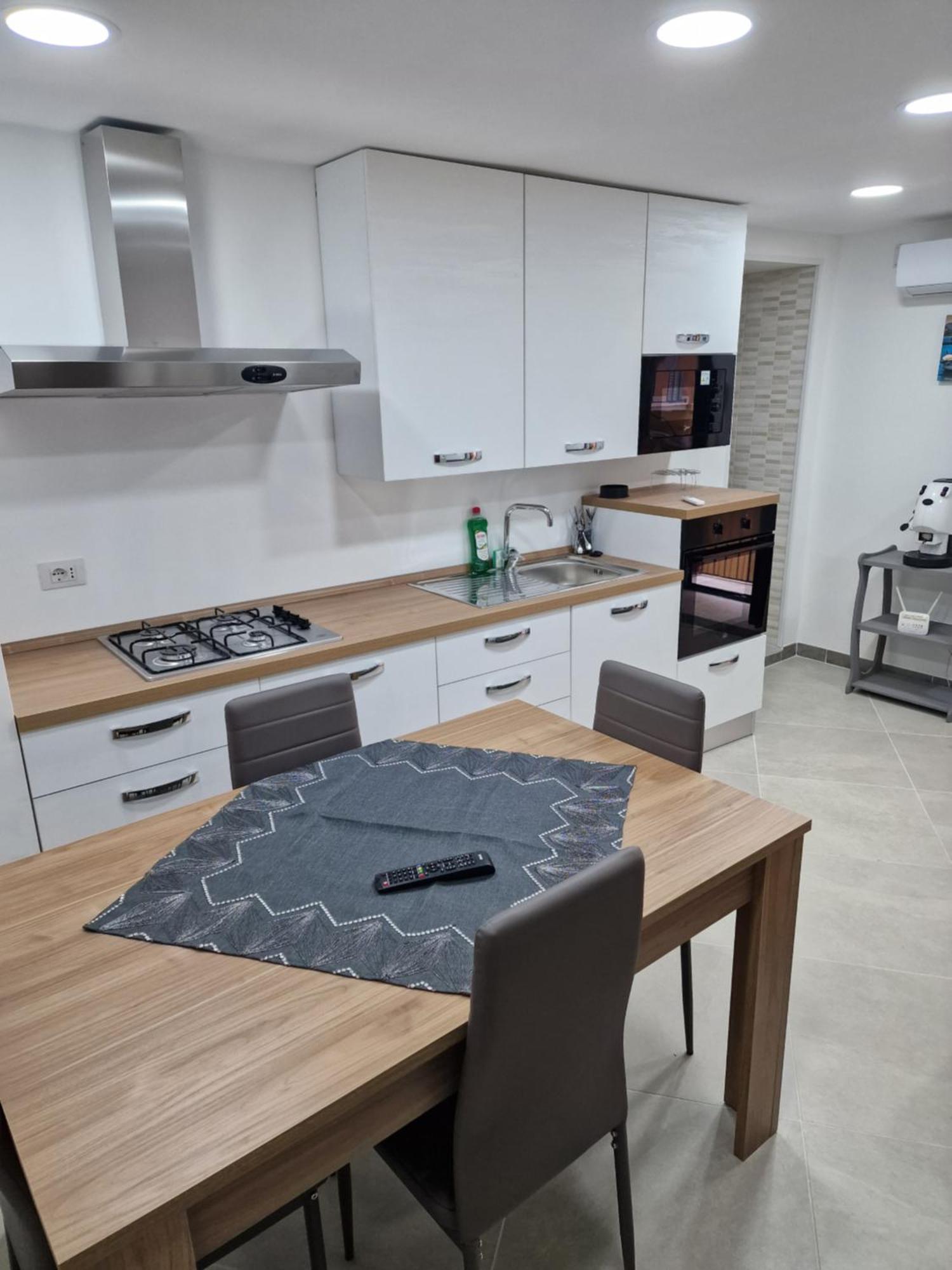 Rosselli House 5 Apartment Palermo