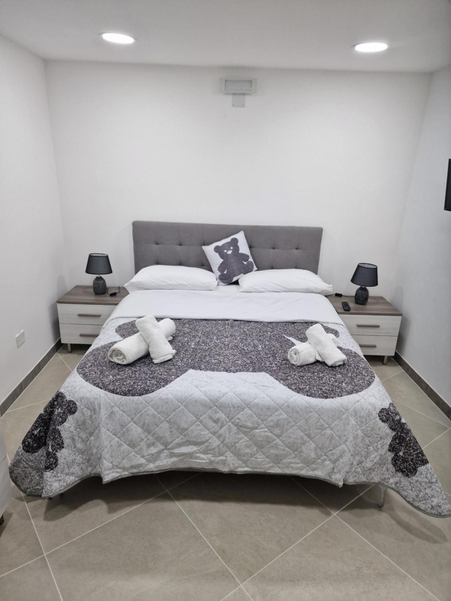 Rosselli House 5 Apartment *